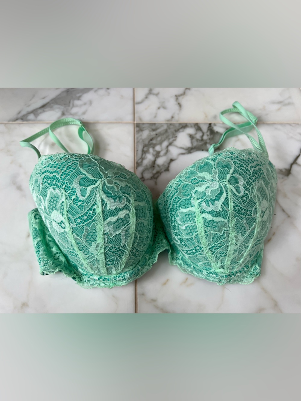 PINK Victoria's Secret Lace Push-Up Bra - Mint Green